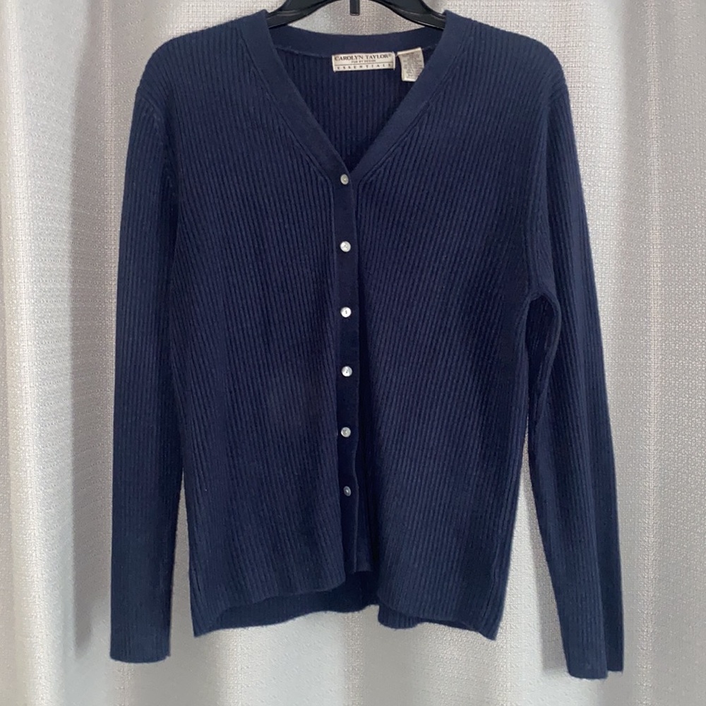 Carolyn Taylor navy blue cardigan. Size medium.
